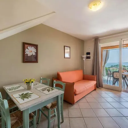 Il Fiore Del Garda 3* مانربا ديل جاردا