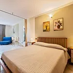 Il Fiore Del Garda 아파트호텔 마네르바 델 가르다