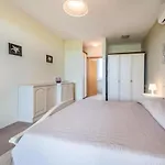 Il Fiore Del Garda 아파트호텔 3*