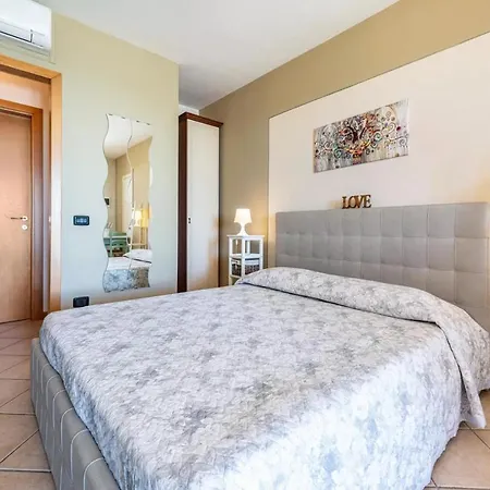 Hotel apartamentowy Il Fiore Del Garda 3*