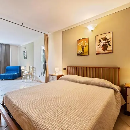 Il Fiore Del Garda Aparthotel Manerba del Garda