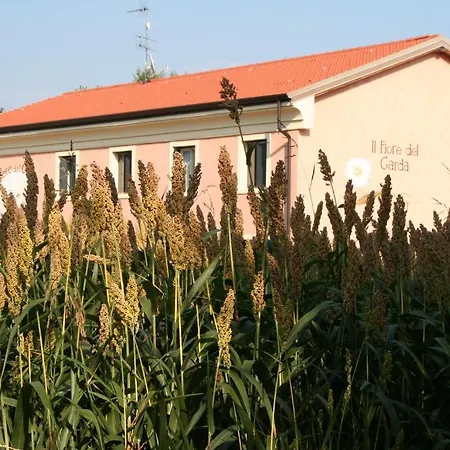 Il Fiore Del Garda Aparthotel 3*